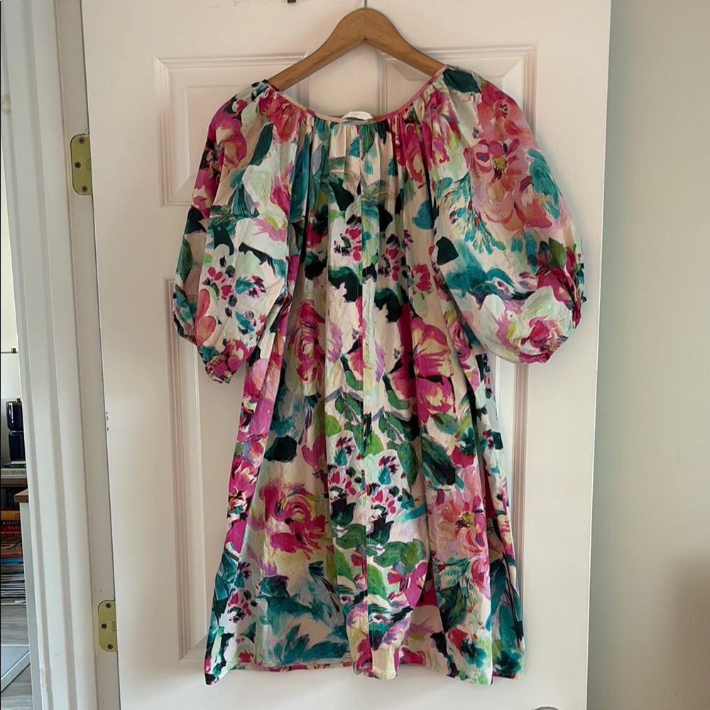 H&M Novelty Print Floral Dress - Pink, Green, White. Size M